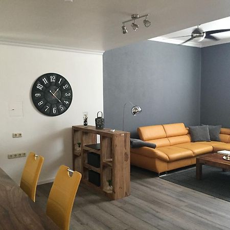 Ferienwohnung Wuerzburg, Wuerzburg Sanderau ภายนอก รูปภาพ