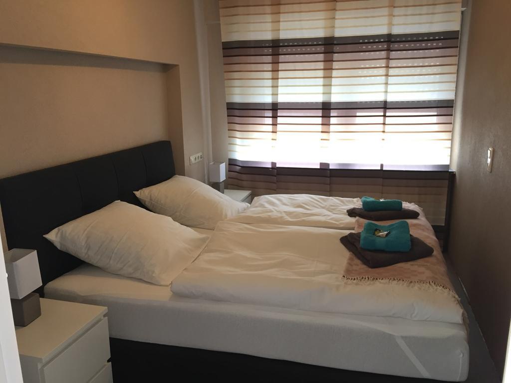 Ferienwohnung Wuerzburg, Wuerzburg Sanderau ภายนอก รูปภาพ